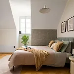 Enchanting Loft 11 By The Old Town And The Subway, In The Center Of *